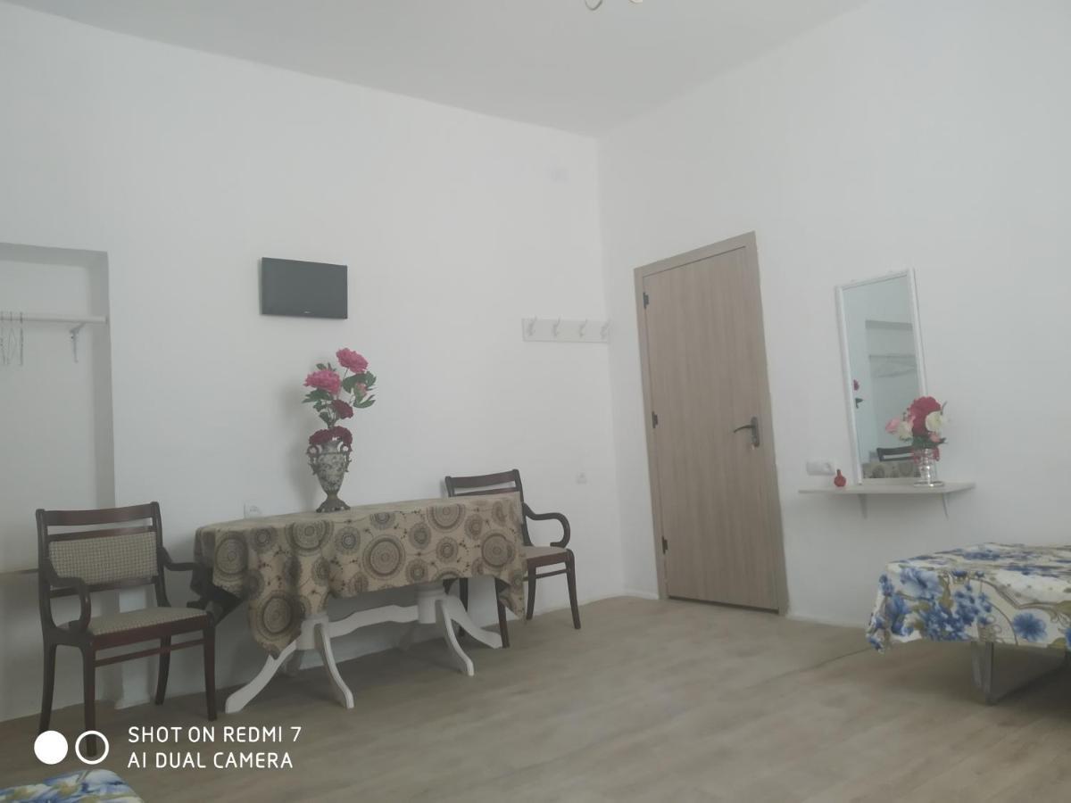 Silviya Apartment In The Center 예레반 외부 사진